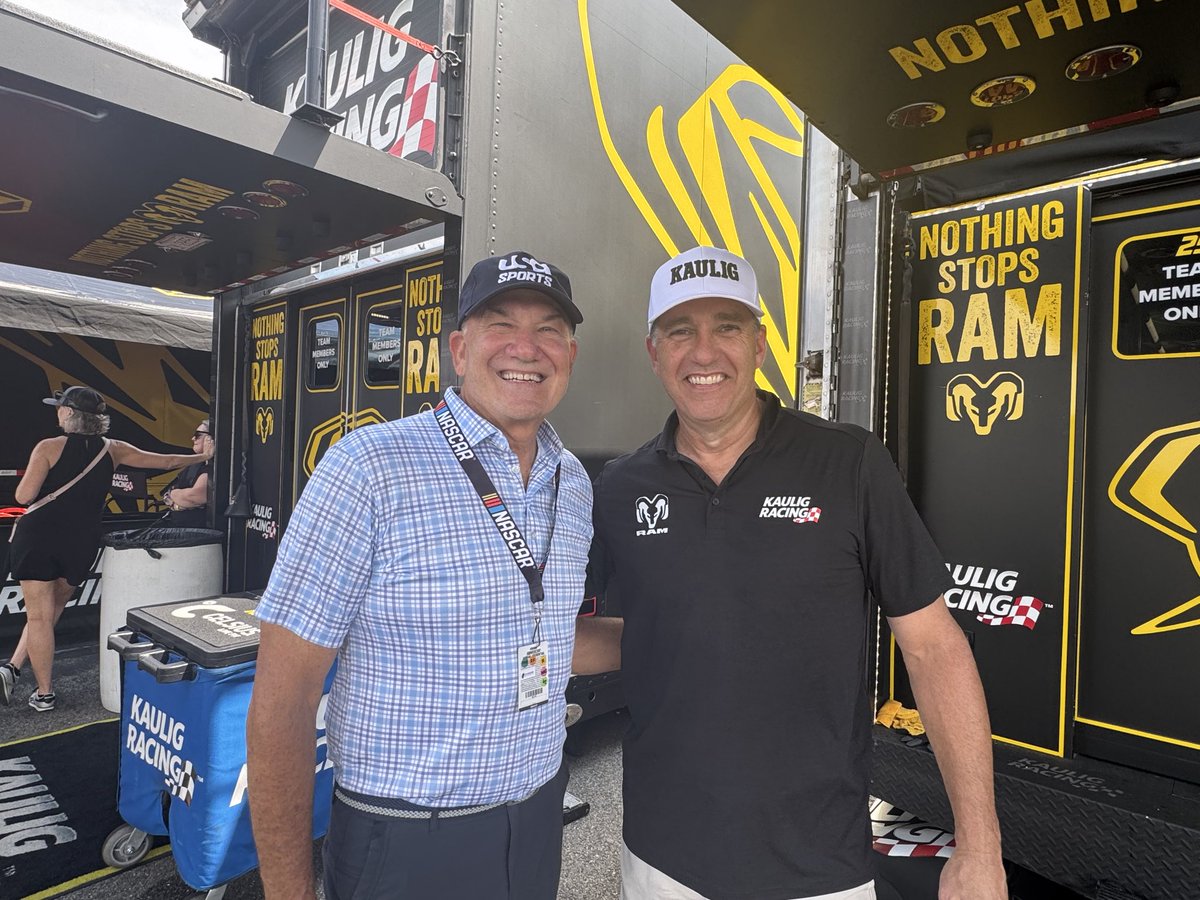 Elliott_Sadler's tweet photo. What a great weekend at RIR .. thanks to Matt Kaulig and Chris Rice for one last ride .. alot of emotions and alot of laughs … amazing weekend with my family https://t.co/mCDCV8sC7q