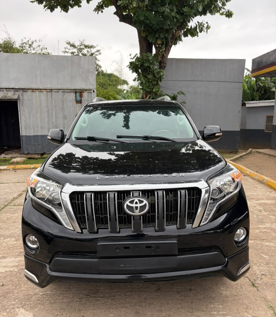 OnyitexHQ's tweet photo. Bought Brand New 2014 Toyota Prado with Low Mileage &amp; Untouched Engine/Gear Now Available - ₦28.9M https://t.co/SrEGvNaQ9a