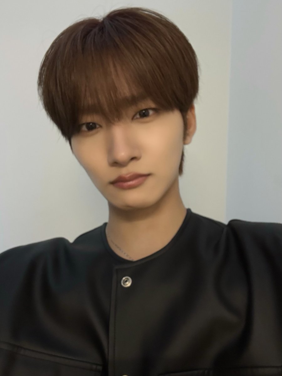 by_EPEX's tweet photo. 드루와🐱

#EPEX #이펙스 #JEFF #제프 #젶프프 https://t.co/jazeyrvboB