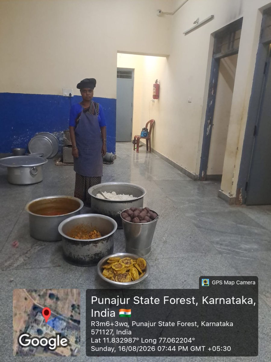 ChamarajnagarK's tweet photo. Krcrs ST 441 rangasandra ch. Nagar dinner https://t.co/wuymZVw7Ty