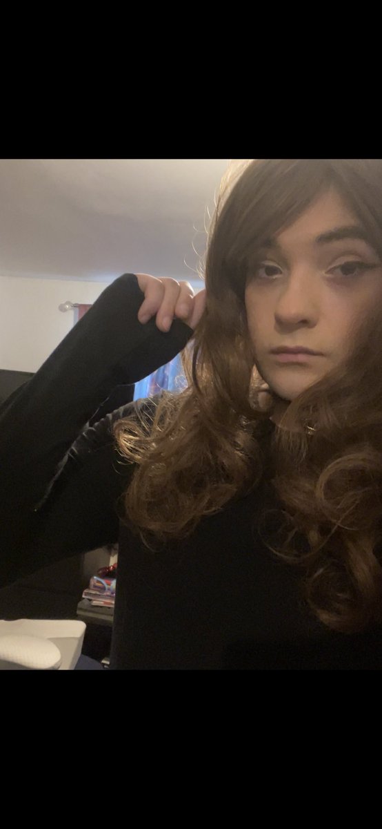 astrasparklesOF's tweet photo. Sunday ready for games, snacks &amp; netflix 🙌 https://t.co/K0mChVPYbO