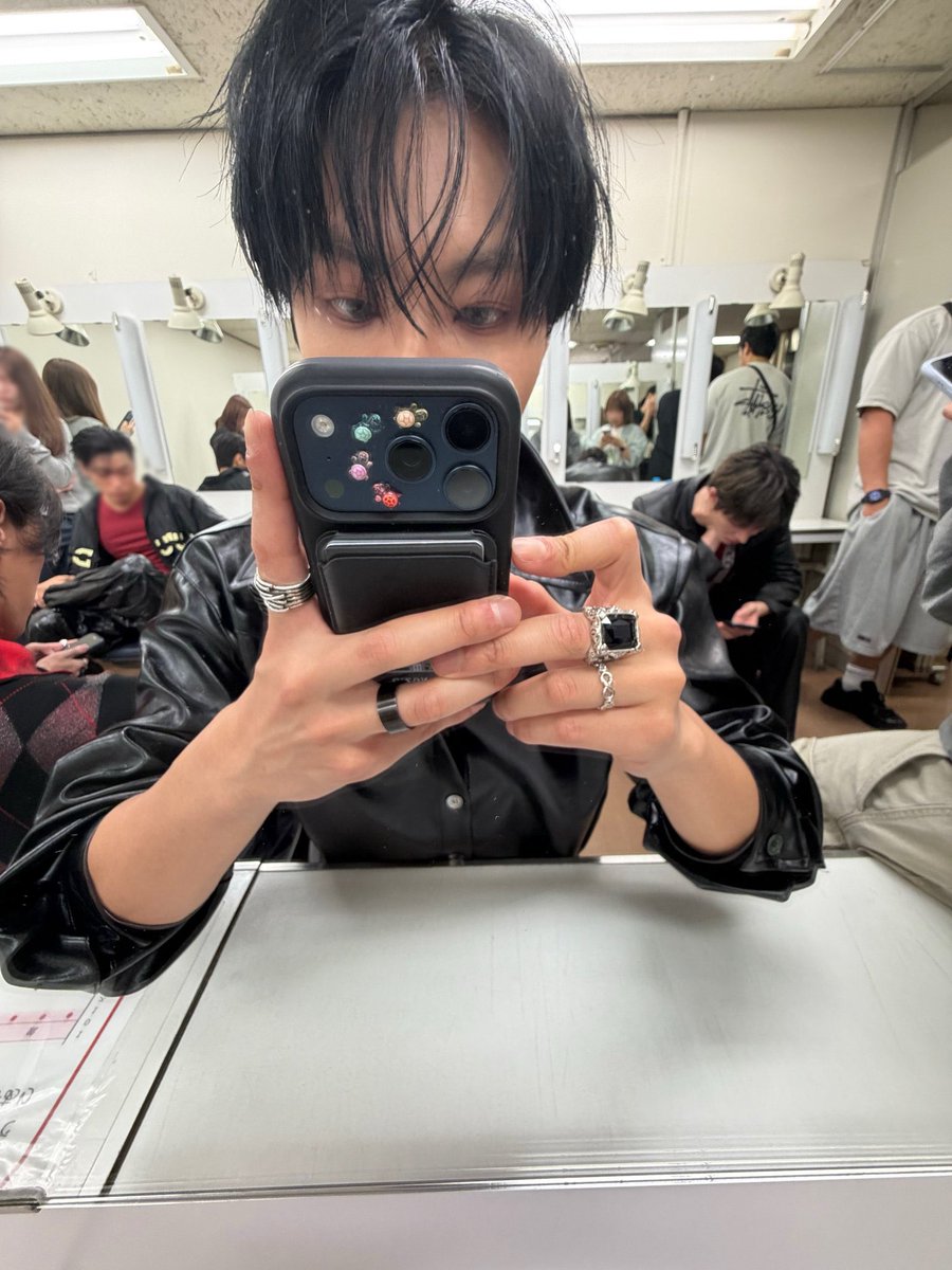 prksoenghwa's tweet photo. 일본 프로모션 활동도 정말 즐거웠어요. 늘 하는 말이긴 하지만, 제 이야기를 한번 들어보세요. 일본은 기분을 정말 상쾌하게 환기시켜 줄 뿐만 아니라, 방문했을 때 늘 따뜻함이 느껴지는 곳이거든요. 휴가 계획을 세우실 때 꼭 일본을 포함해 보세요. https://t.co/mS8bTDP4ON