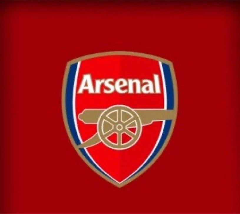 Tactical_FCB's tweet photo. 🚨 BREAKING: MIKEL ARTETA HAS REPORTEDLY MADE A SHOCK DECISION AFTER ARSENAL’S BRILLIANT START AGAINST MANCHESTER CITY.

The Arsenal manager is reportedly delighted with the intensity his side have shown in the opening stages of the Community Shield and has already started considering a major change to his preferred XI for the new season.

Arteta has reportedly identified FOUR players who have impressed him the most:

🇧🇷 Bruno Guimarães
🇪🇸 Martín Zubimendi
🏴󠁧󠁢󠁥󠁮󠁧󠁿Lewis Skelly 
🇬🇧 Bukayo Saka

But the biggest decision reportedly concerns:

🇩🇪 KAI HAVERTZ 

According to reports, Arteta is considering making Havertz a rotation player this season, with Viktor Gyökeres now expected to receive the majority of minutes at No.9.

The manager reportedly believes Gyökeres gives Arsenal a more aggressive presence up front, while Havertz could become the tactical option used against specific opponents.

Arteta is reportedly impressed by how his new-look midfield is controlling the game against City and believes Arsenal finally have enough depth to rotate heavily throughout the season.

The message is reportedly clear:

NO PLAYER IS GUARANTEED A STARTING PLACE.

Even if Arsenal are winning.