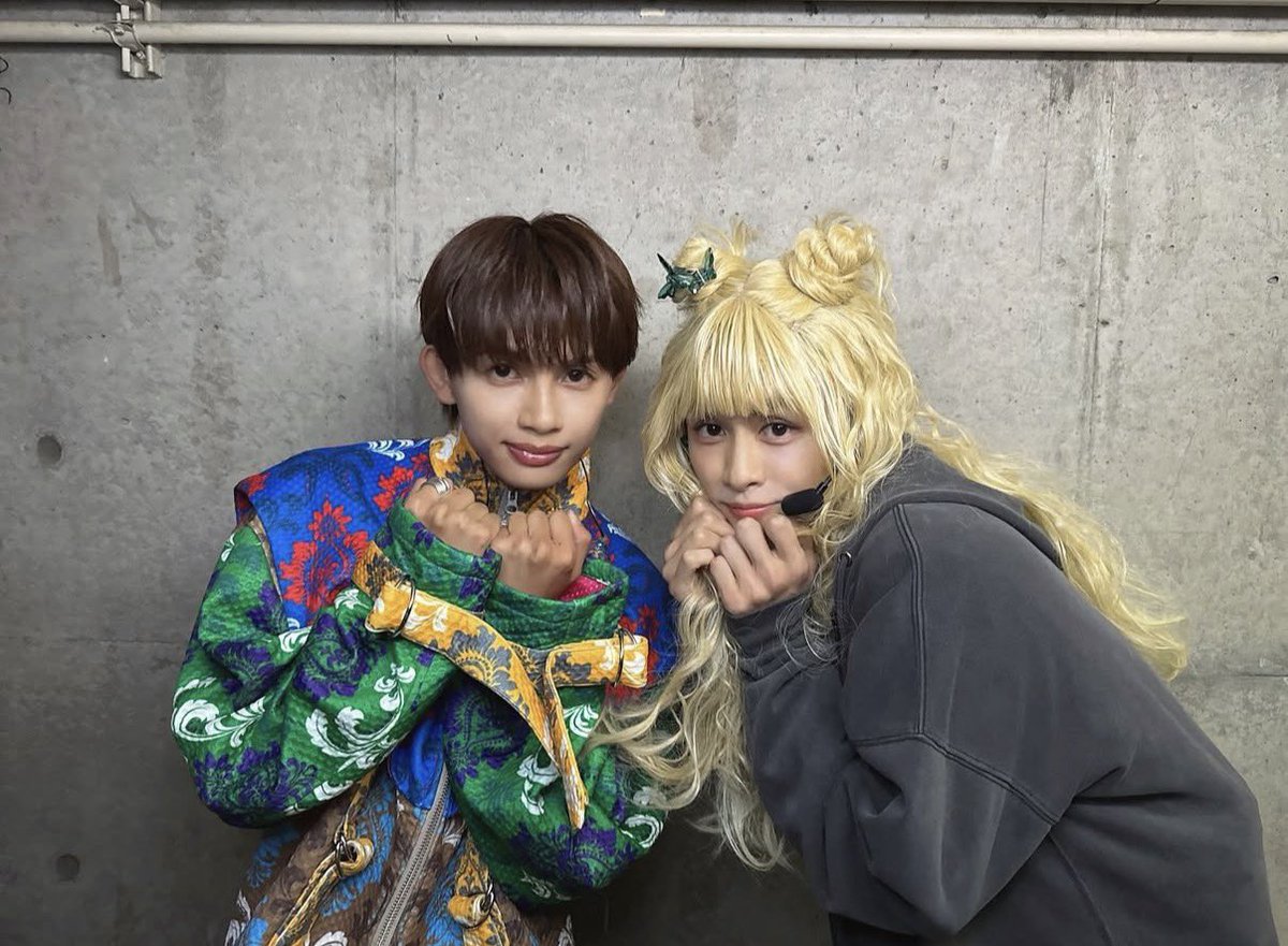 chotakuc's tweet photo. なんとか息をしている（つまり好きすぎ） https://t.co/UKKT3v4L92
