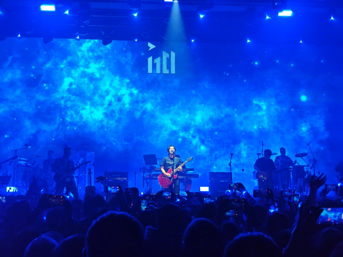 James88101388's tweet photo. Last night’s indie band show at the downtown venue was pure magic—every chord, every cheer felt like a perfect escape from the daily grind. Who else was there screaming the lyrics with us ， https://t.co/yq3TNS3JPV