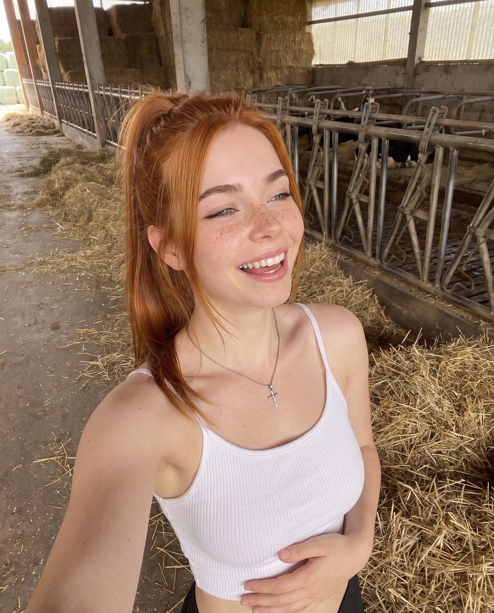lunafuchs_2001's tweet photo. Wie alt schätzt ihr mich auf den ersten Blick? 🙈 https://t.co/STKRp6OpZc