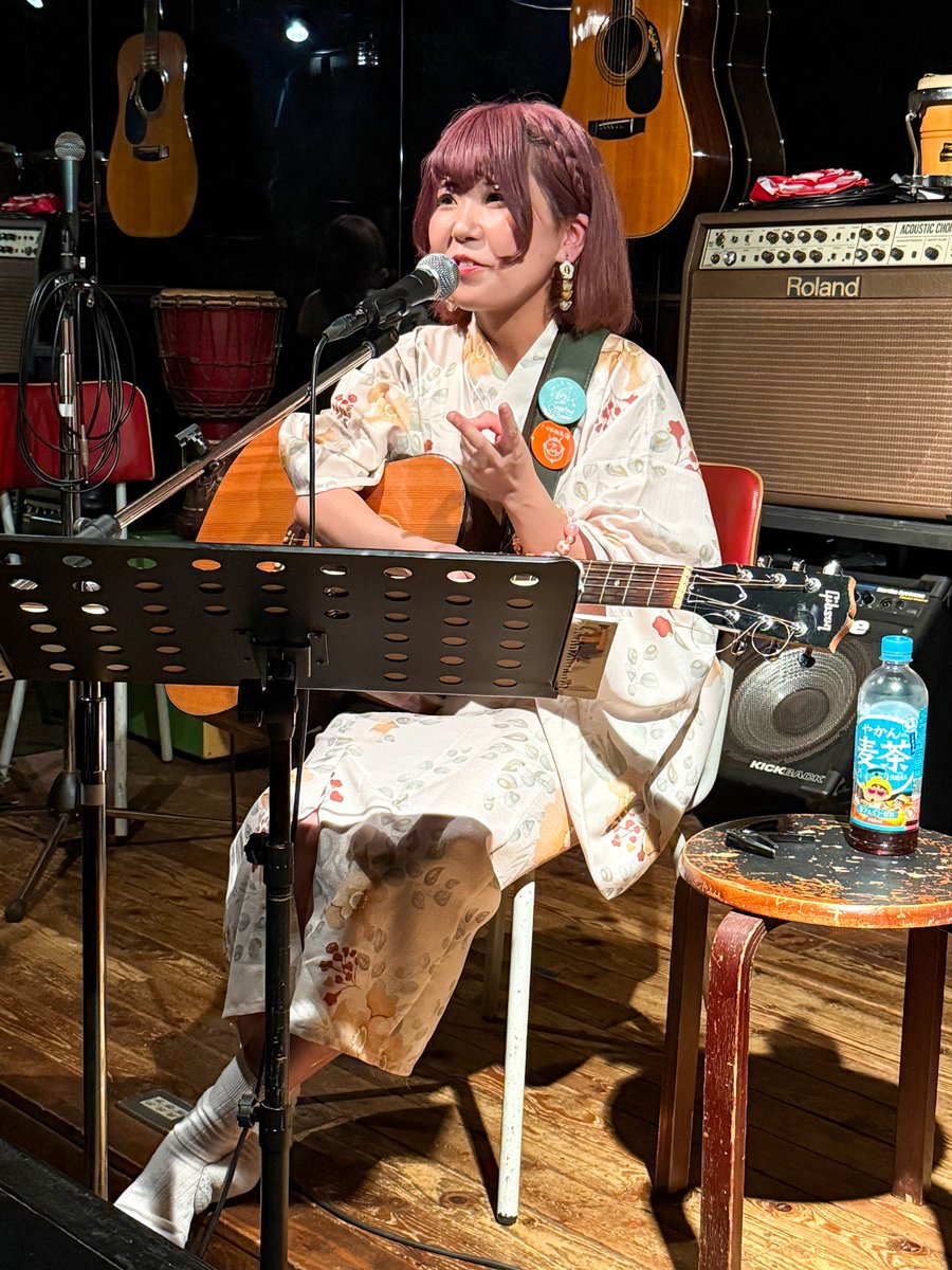 kotonichi's tweet photo. #やまだのぞみ #HAPPYLAURA #PoppingHappyFriday

2026年8月14日三宮HAPPY LAURAでのやまだのぞみちゃんマンスリー企画「Popping! Happy Friday!」😆
せっかく今年唯一の浴衣ライブ👘だということで写真をもう少し😄

歌っている時、MCしてる時もいろんな表情を見せてくれます😊

@non_utau_ovo https://t.co/k3TXbipqvv