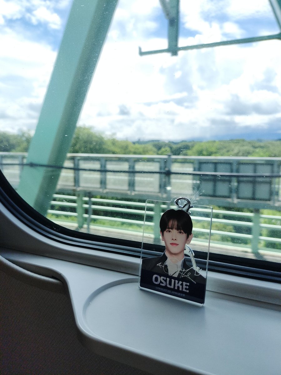 o_ousg's tweet photo. 夏も一緒に過ごしてるよ〜〜〜！
お盆明けからもぼちぼち頑張るぞーーー🦸‍♀️ https://t.co/0icacDoxMb