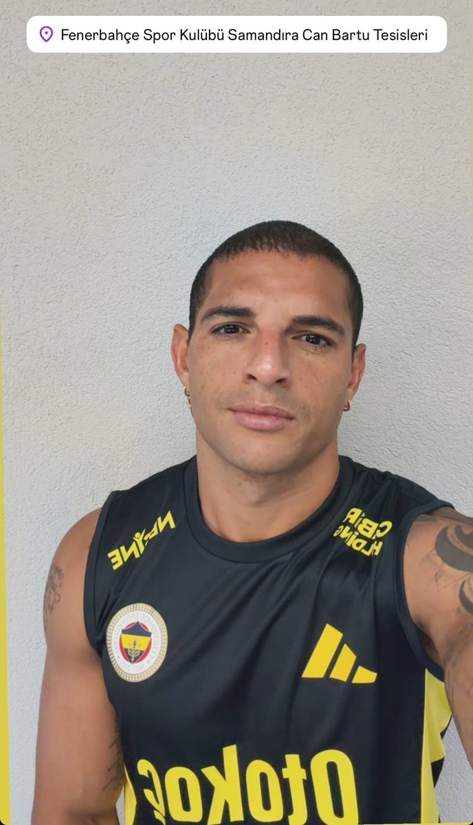 TekYolFener's tweet photo. Diego Carlos'un paylaşımı. https://t.co/YOy9C8hod1