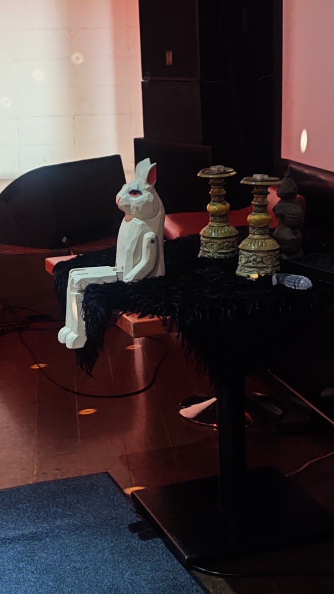 robintorihiki's tweet photo. NE·GO·TO  FINAL  

一年間おつかれさまでした。

この場所に毎月くるのが
本当にワクワク楽しみでした。

初めて見る世界
会いたかった人がゲストに来た時

どれも本当に刺激になりました。
色んな世界をみさせてくださり
本当にありがとうございました。

また、negotoに会えたらいいな。
#negoto https://t.co/2T5POUG9b3
