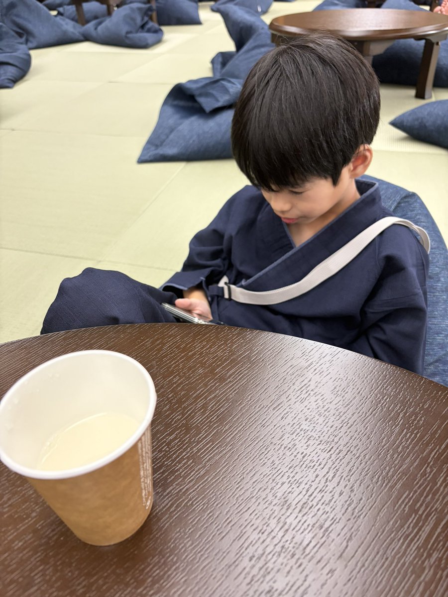 yuusa_pad's tweet photo. 宿泊。
明日は自宅まで走るよ🚗³₃
おやすみ(੭ ᐕ)੭ https://t.co/3c8c2dCIs7