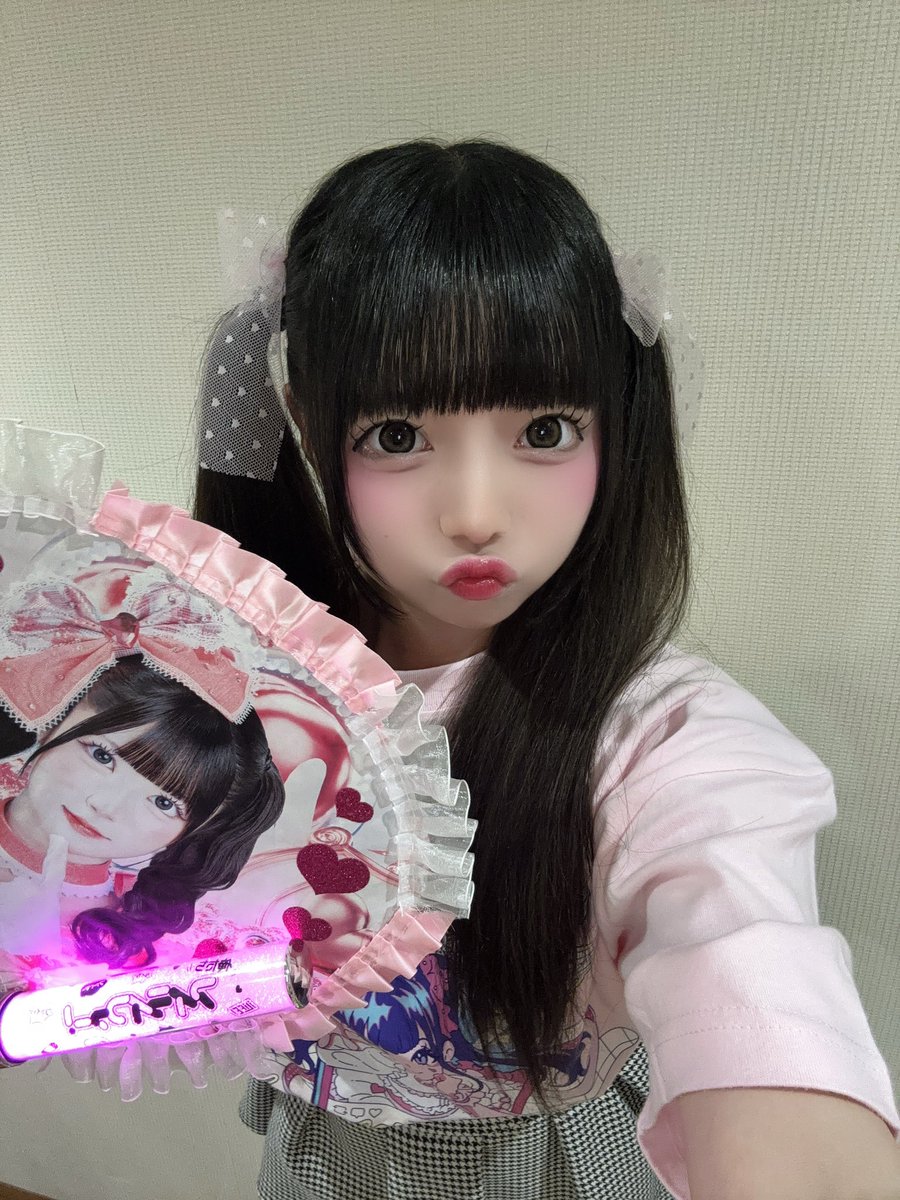 para_chuin's tweet photo. みゅうちゃんのオタクしました꒰՞ɞ̴̶̷̥⩊ɞ̴̶̷̥꒱֯🩷 https://t.co/z8yiSazIXQ