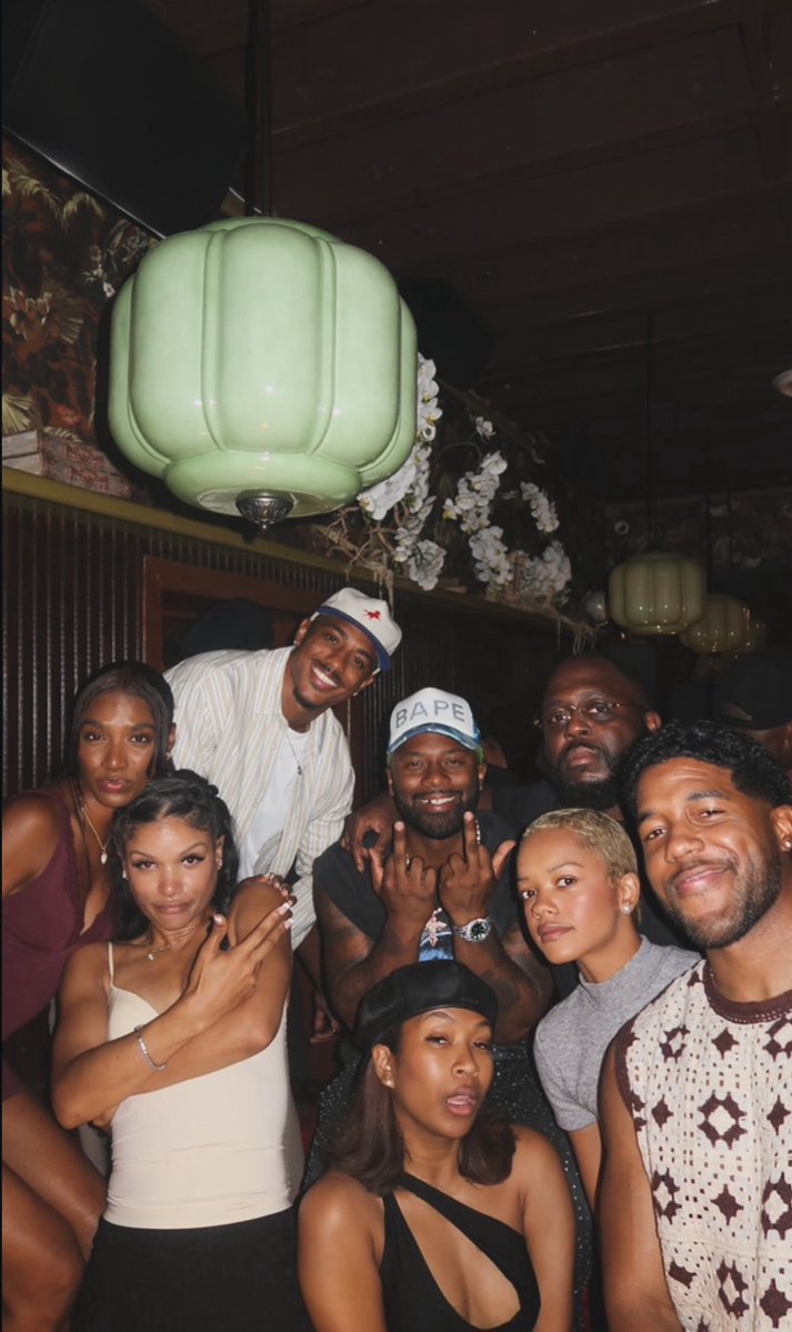 KTPFANDOM's tweet photo. Keith Powers and friends https://t.co/MWokLkkoZ2