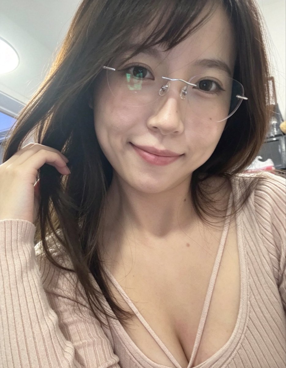 CatarinaWiny's tweet photo. 30➕的姨姨还会有男孩子喜欢吗 https://t.co/oMm7HSUYpH