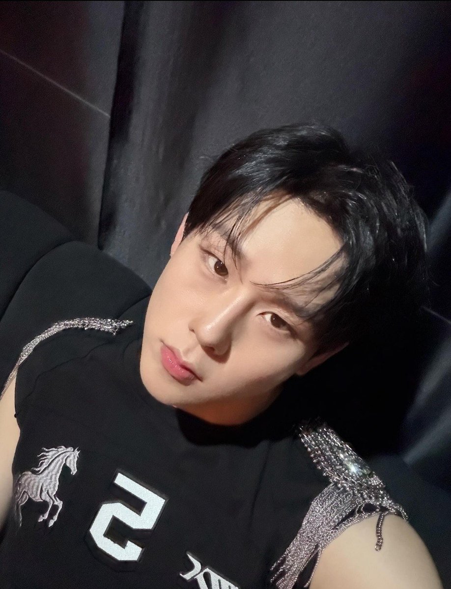 bagt35879's tweet photo. Monsta X üyesi Joohoney'in berriz güncellemesi::

BYE BYE~~~!! 🇹🇷 Teşekkür ederim~~~!!
Seni Seviyorum ❤️

( Görüşürüz, bizde teşekkür ederiz. Sizi seviyoruz)...
#MONSTAX #몬스타엑스
#JOOHONEY #주헌
#이주헌JOOHONEY https://t.co/GNB0mDLpFB