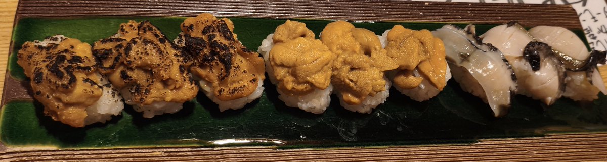 nyantattan's tweet photo. 妹夫婦が遊びに来たので寿司チャージ。３人でたらふく食べて、お酒飲んで、お土産までいただいて12,000円はバグってると思う。 https://t.co/aUkZ0C6DHd