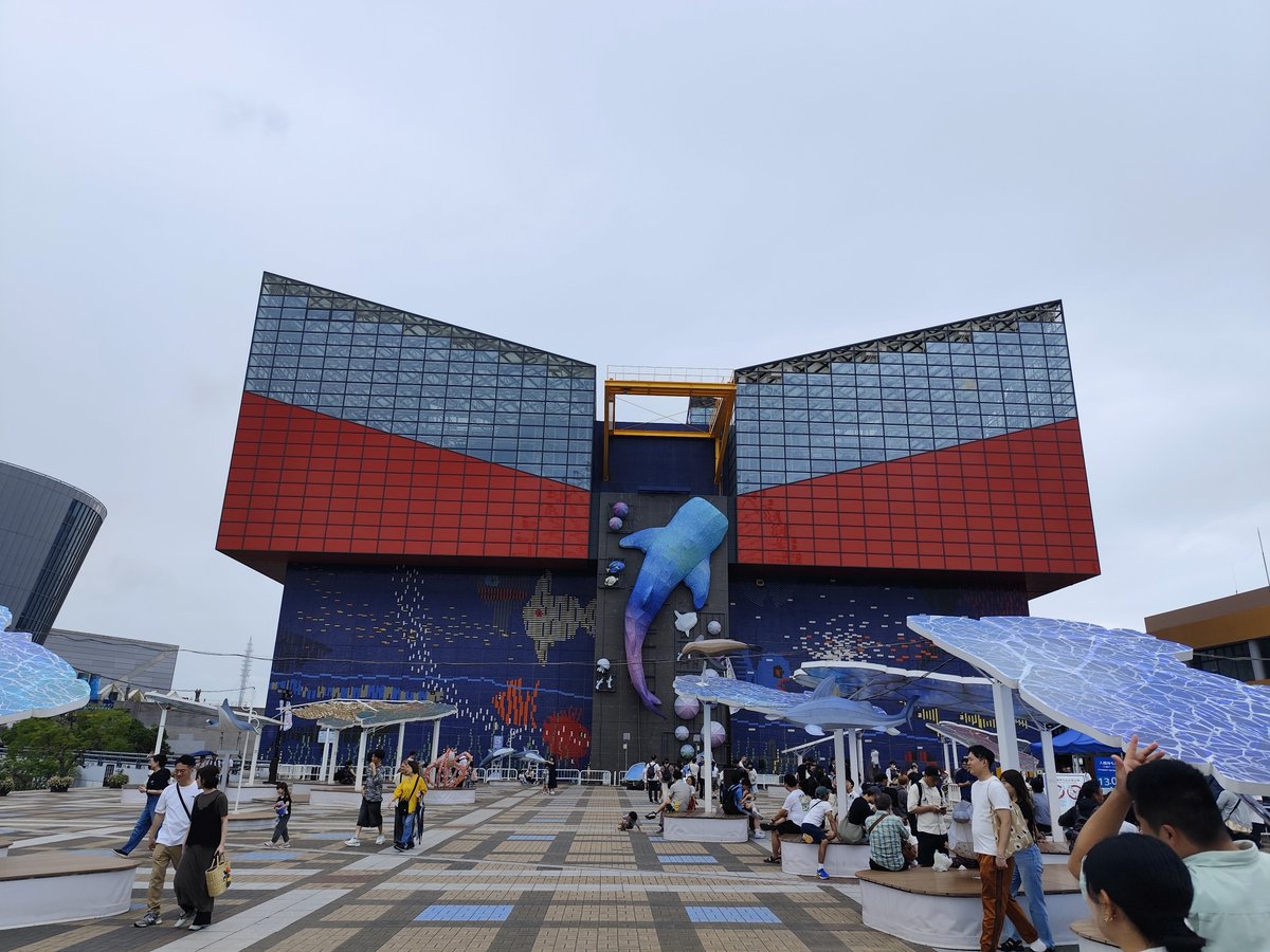 iwanami_373's tweet photo. 友達と遊んだり海遊館行ったりおばあちゃんの家行ったりしたお盆期間でした https://t.co/gELEe6jyyS