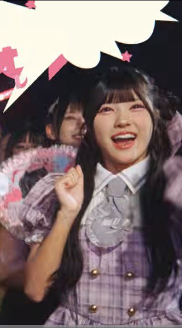 __mew_li's tweet photo. オタクしてるみゅうかわいすぎ🤦‍♀️ https://t.co/YDSrjq0BAn