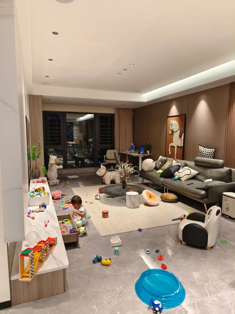 Prem05729954's tweet photo. Spent this morning building pillow forts u0026 laughing till our tummies hurt with my little buddy  No fancy plans, just messy giggles u0026 best moments with my favorite sidekick!， https://t.co/y3fkCA2rxC