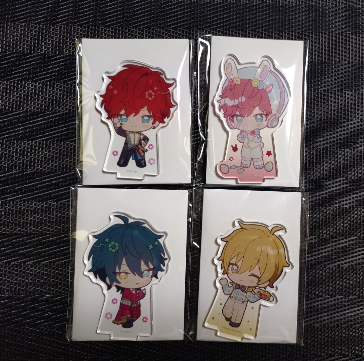 hzmks1's tweet photo. 【交換/譲渡】あんスタ アニカフェ スタフォニ イースター ホリデー アクスタ

譲→一彩,みか,薫
求→ホリデー(弓弦>巽)or定価+送料

名古屋手渡しor郵送
検索からでもお気軽にお声がけくださいませ。 https://t.co/6xgUKf3VeV