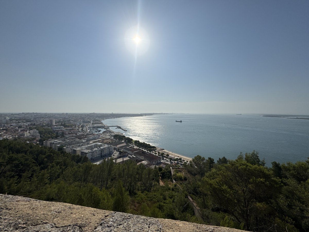 antocapitan's tweet photo. Fortaleza de #SâoFilipe #Setubal #Portugal https://t.co/WIqHoi1rIF