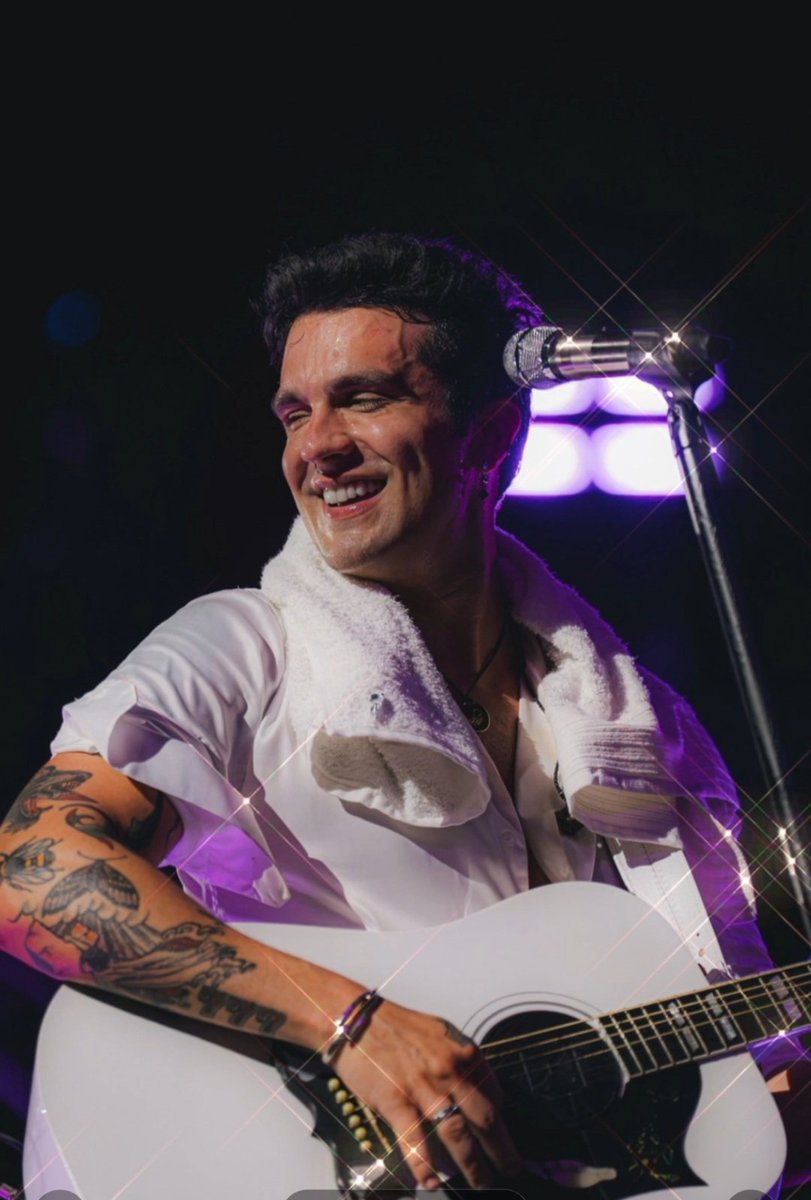loukspeloluan's tweet photo. Esse sorriso amo tanto 😍😍😍😍😍 https://t.co/lL4xXBbBqj
