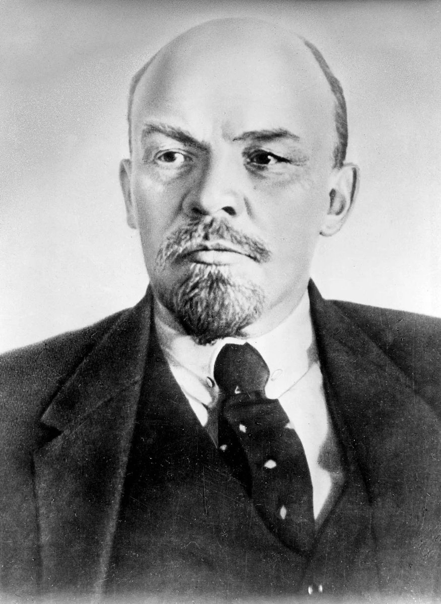 id_communism tweet picture