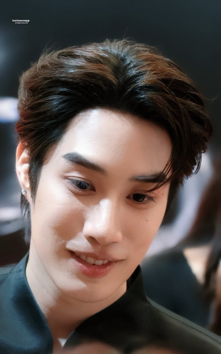 lucinesnapp's tweet photo. ดูโครงหน้าคุณเติ้ลดิ โคตรลูกรักพระเจ้าเลย

TFO X YAWARDS2025
#TFOxYcontentAW25
@tle_mtm #TLE_mtm https://t.co/cmokUPfcVz
