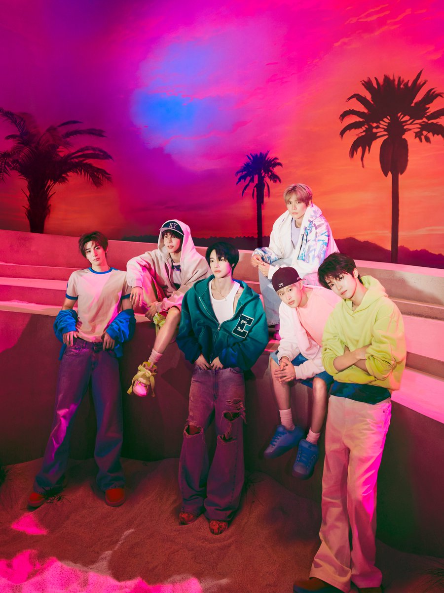 RIIZE_official's tweet photo. 'Sunburst' Teaser Images (Summer Stage Ver.)

RIIZE 라이즈 The 3rd Japan Single 【Sunburst】 
➫ 2026.08.26 0AM (KST/JST)

💿Pre-order&amp;save&amp;add
https://t.co/kuq4THZHVE 

#RIIZE #라이즈
#RISEandREALIZE
#Sunburst #RIIZE_Sunburst https://t.co/Y888GgVvVv