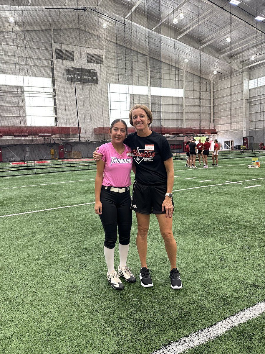 MichaelJacobso's tweet photo. Scenes from @NIUSoftball camp this weekend: @CPLAthletics reigning 🥎 Rookie of the Year @eleanorj2029 and Pitcher of the Year Mick Power. 💪🔥Great camp, Coach Gleason! @MaxPreps #fastpitch #softball #pitcher #gohuskies #lefty #classof2029 https://t.co/Dzf2uGiBBF