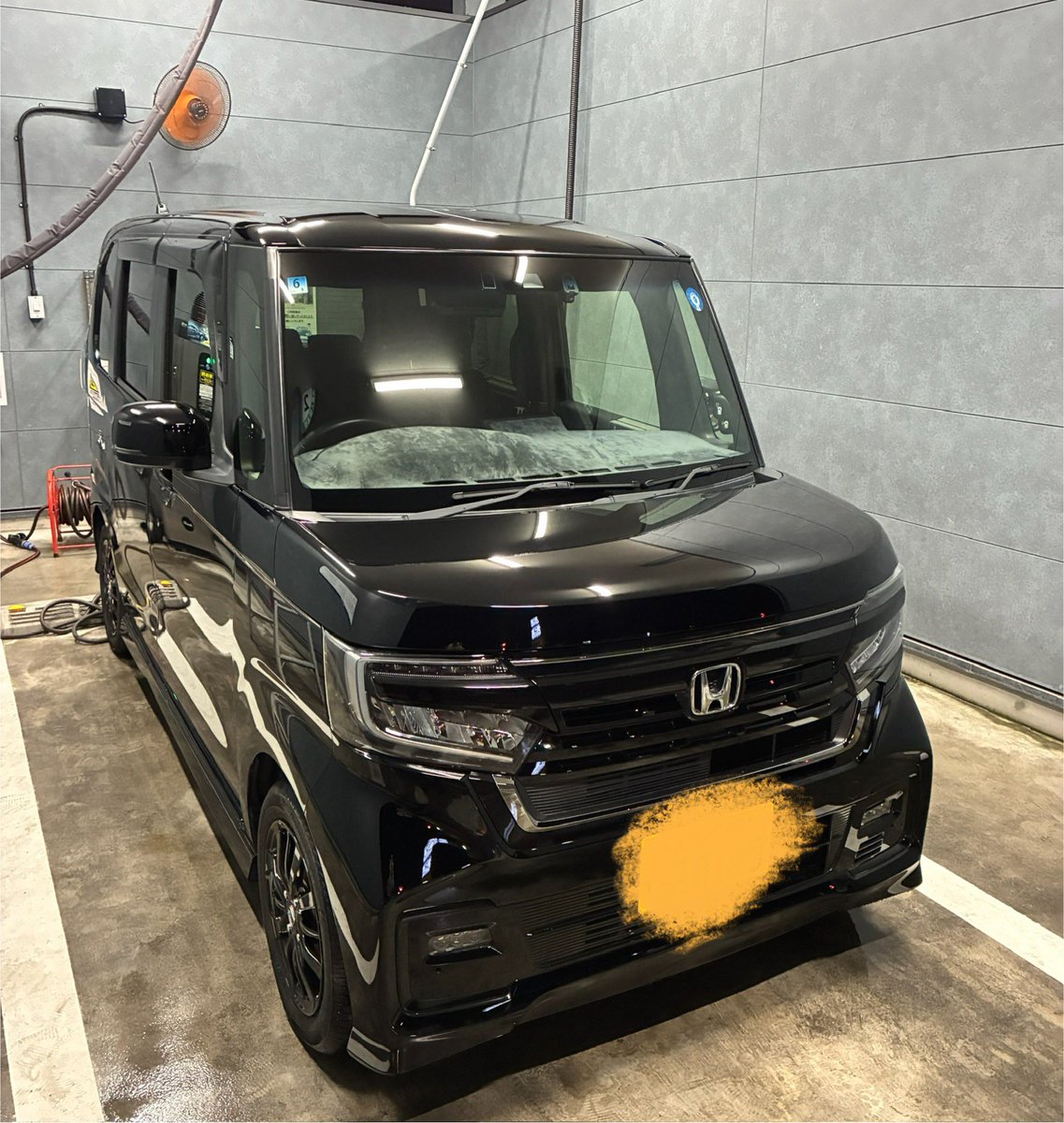 maio_eden's tweet photo. 雨降ってたけど涼しいから1ヶ月半ぶりに手洗い洗車してきた！
次もまた涼しい時に…できれば雨降ってない時に(笑) https://t.co/Kphf5ru51b