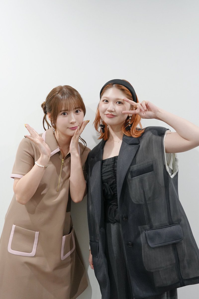 ikuta_erina0707's tweet photo. ありがとう！あかりちゃん♡
楽屋で沢山おしゃべりした！！
@_akari_takeuchi https://t.co/3DjI8KVn75