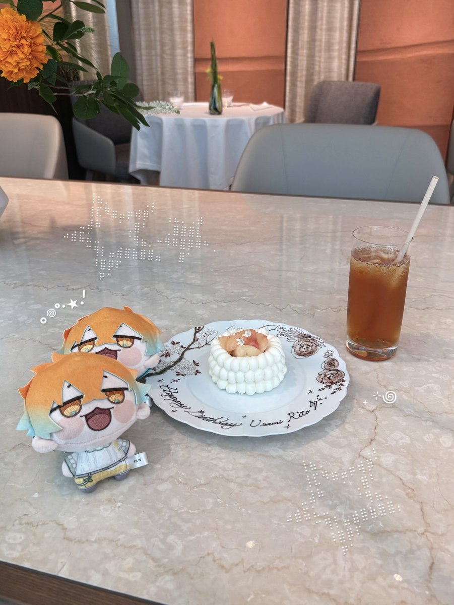 nO_22z's tweet photo. ╲                     #USAMIのいろ〜んな誕生日
                 𖤐              ⠀ ╲
╲                                       𖤐⋆.
     𖤐꙳⋆           ╲
                           𖤐        ╲
                                          𖤐˙⋆ https://t.co/PPpTGhsP3V