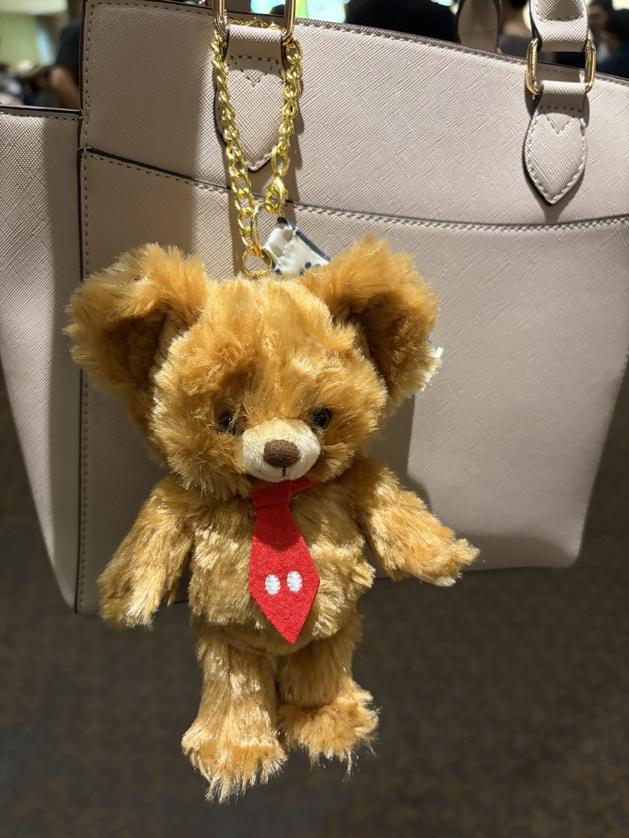 Yu_u_ri_1007's tweet photo. 【オフる会】④

ディズニーストアで一目惚れして購入��
可愛いお顔をたまちゃんに選んでもらった🧸
ありがと!!
2日間一緒にいたけど
たまちゃんいい匂いでした⟡.·*.☆

ちょい飲みセットはレモンサワーと
10種から選べるおつまみ3種
選んだの全部美味しかったぁ♡

帰る直前にはありんこでおにぎり🍙 https://t.co/Ruwxh2n3Lv