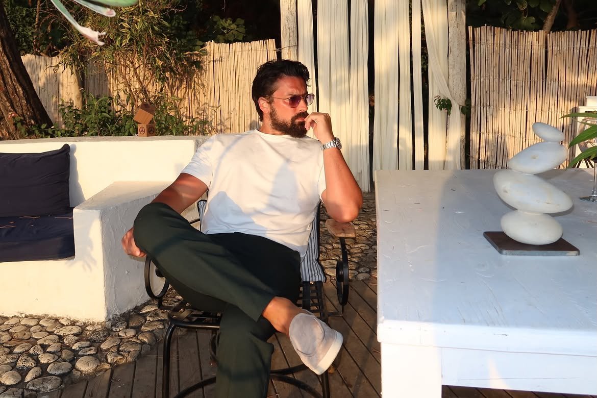northernlighy's tweet photo. alp navruz olaysın be 😎🤌 https://t.co/DBXON8JXrk