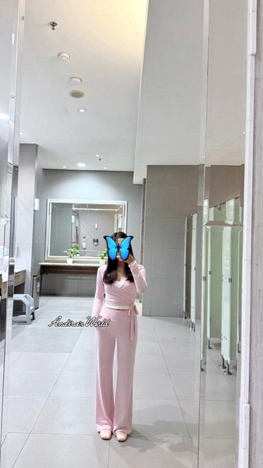 nnnjasminnn's tweet photo. jakarta now https://t.co/iTlZddM6sX