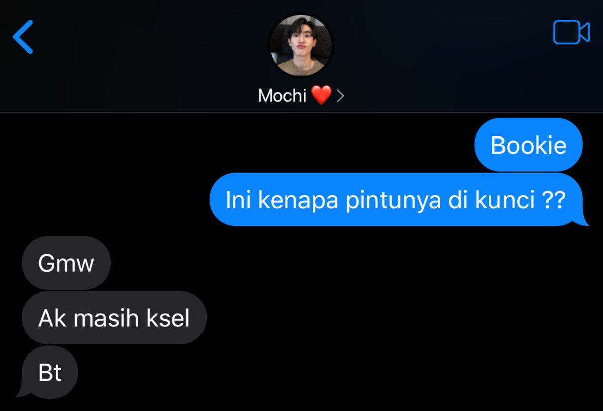 ceantric's tweet photo. Yahhh kok langsung di bukain pintunya??? ((Penonton kecewa)) https://t.co/3T8D8XpWno