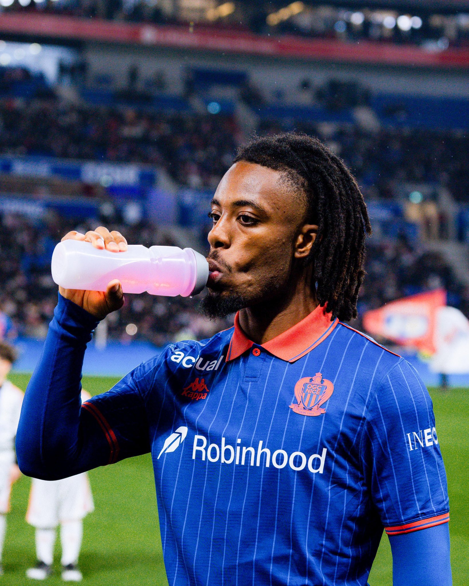 🚨 ELYE WAHI ET L’OGC NICE ONT TROUVÉ UN ACCORD SUR LE SALAIRE !! 🤝❤️🖤
...