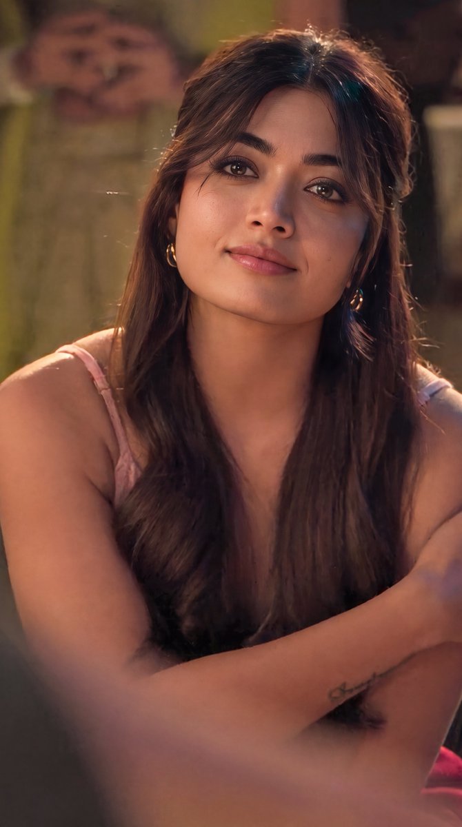 ActressesGlam's tweet photo. Rashmika Mandanna Hot Stills from Cocktail 2 | Thread (3/3) https://t.co/HxRAAzY3iD