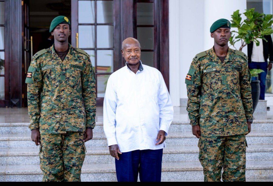 naavygrace600's tweet photo. @KagutaMuseveni @RMASandhurst stop training criminals https://t.co/LGQ0xQpqqi