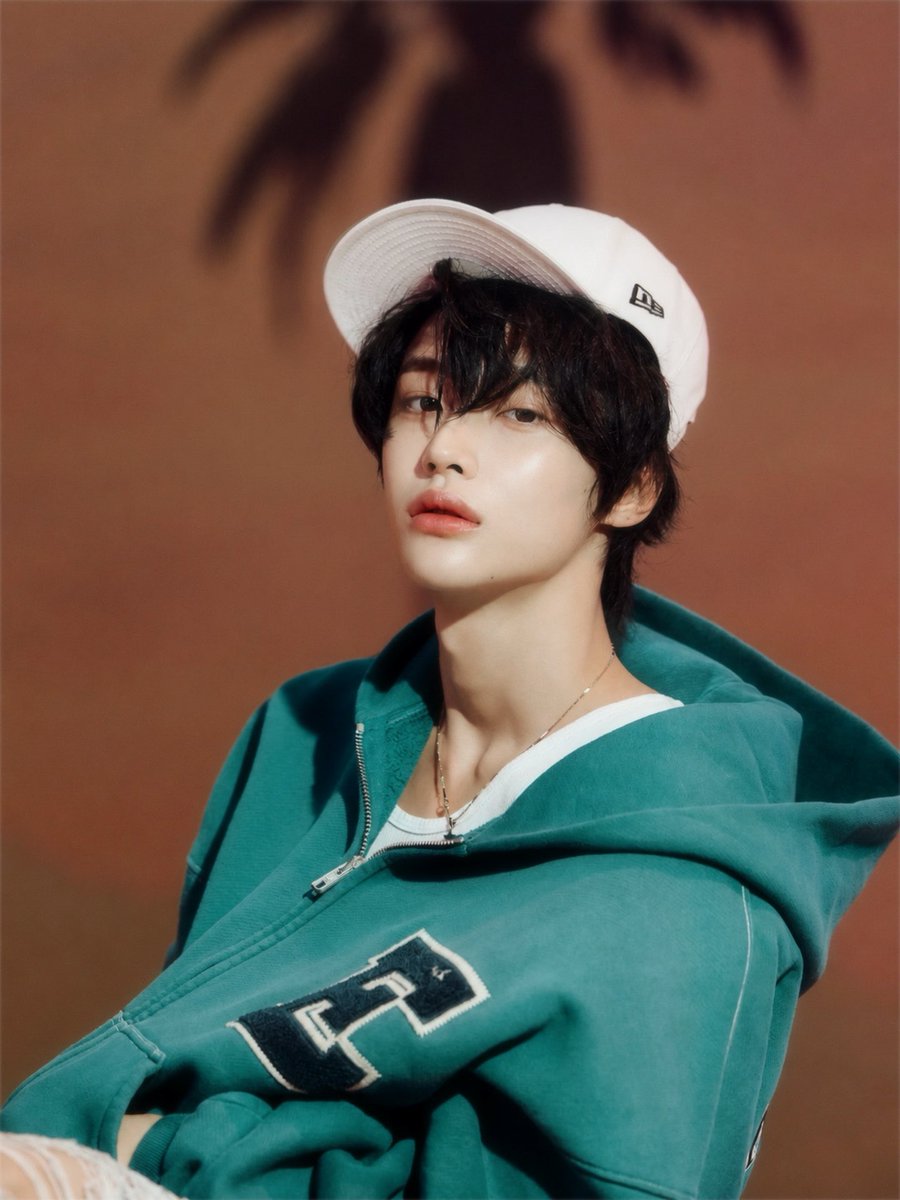 1bin_b1ack's tweet photo. https://t.co/cBVO9oFhZ0