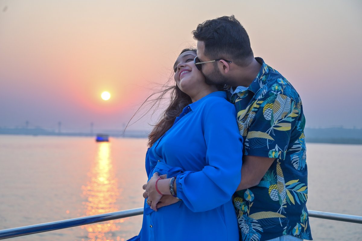 murulirajclicks's tweet photo. Goa, the sea, and moments filled with love. 🌊💙

A beautiful family getaway captured through candid smiles, playful moments, and the warmth of togetherness. 

📸 @murulirajclicks  | Goa
🌐 https://t.co/kr9pUDzVxu

#murulirajphotography #goaphotography #yatch #coupleshoot #candid https://t.co/rUuT1W3Ltw