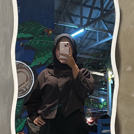 biyaayay's tweet photo. salah satu outer kerah kecintaan yang gabikin nyesel karna sebagus itu🫰🏻 #racunshopee #affiliate #moots

https://t.co/5sggOj7XnJ https://t.co/yb2QyVnByQ