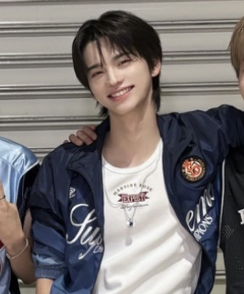 smiling_yuya's tweet photo. ♡ 늘 말하지만 신유의 웃는 모습이 곧 나의 행복 ♡ https://t.co/rVa3sIkG7S