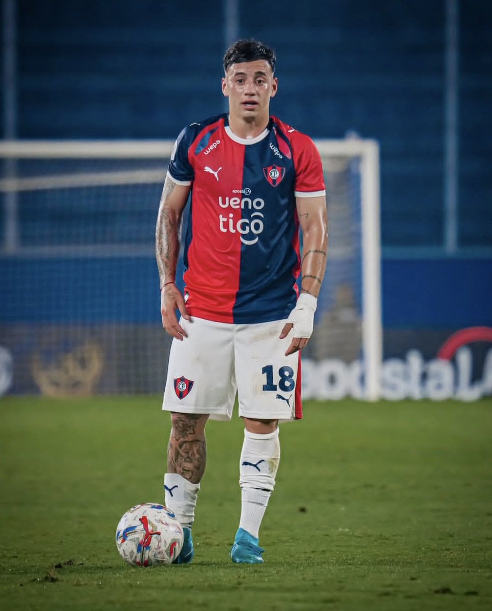 josefleitas_'s tweet photo. Gracias por nada Piris da Motta, el mediocampo de Cerro Porteño tiene nuevo dueño. https://t.co/s3EXwBRWiJ
