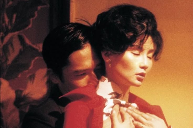 saintdeavitosis's tweet photo. wong kar-wai, in the mood for love (2000) https://t.co/a4B1QjjCw6
