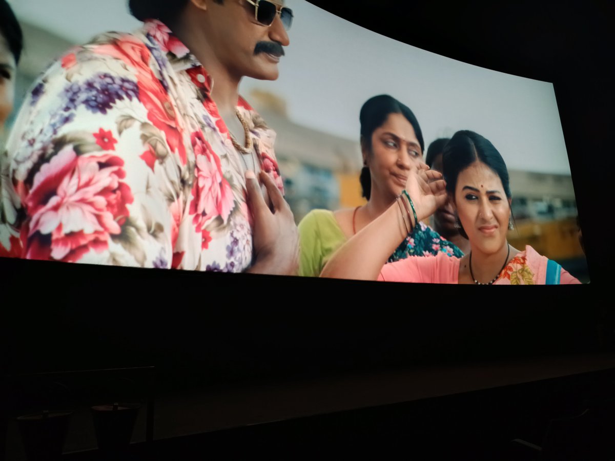 Prathosh2021's tweet photo. Honest Review of #Magudham
Today I watched Actor Vishal’s Magudham, and honestly, I was surprised by the overwhelming negativity surrounding the film on Day 1 especially when some opinions appeared to be formed without actually watching the movie or simply by relying on others’ views.
To be frank, I found Magudham to be a decent and good film.
@VishalKOfficial
Actor Vishal has delivered a strong performance in two contrasting roles—the son Kiruba and the powerful father Linga.
His acting, especially in the emotional portions and song sequences, deserves appreciation.
@officialdushara
Dushara Vijayan has performed her part very well in the first half.
@yoursanjali
Anjali, as Annapoorani in the second half, brings a bold and interesting character with a beautiful mix of softness and strength.
Her straightforward nature and portrayal of Linga’s wife are handled brilliantly. Kudos to Anjali.
Overall, Magudham is a decent film and definitely worth watching with an open mind.
My humble feedback to Actor Vishal
@VishalKOfficial
The 185-minute runtime could have been handled more effectively.
A tighter edit may have made the overall experience even better.
Apart from that, I genuinely feel the movie deserves more appreciation than the negativity it received.
Magudham is honestly a good movie.
Best wishes to Magudam Team .
Thanks
Prathosh