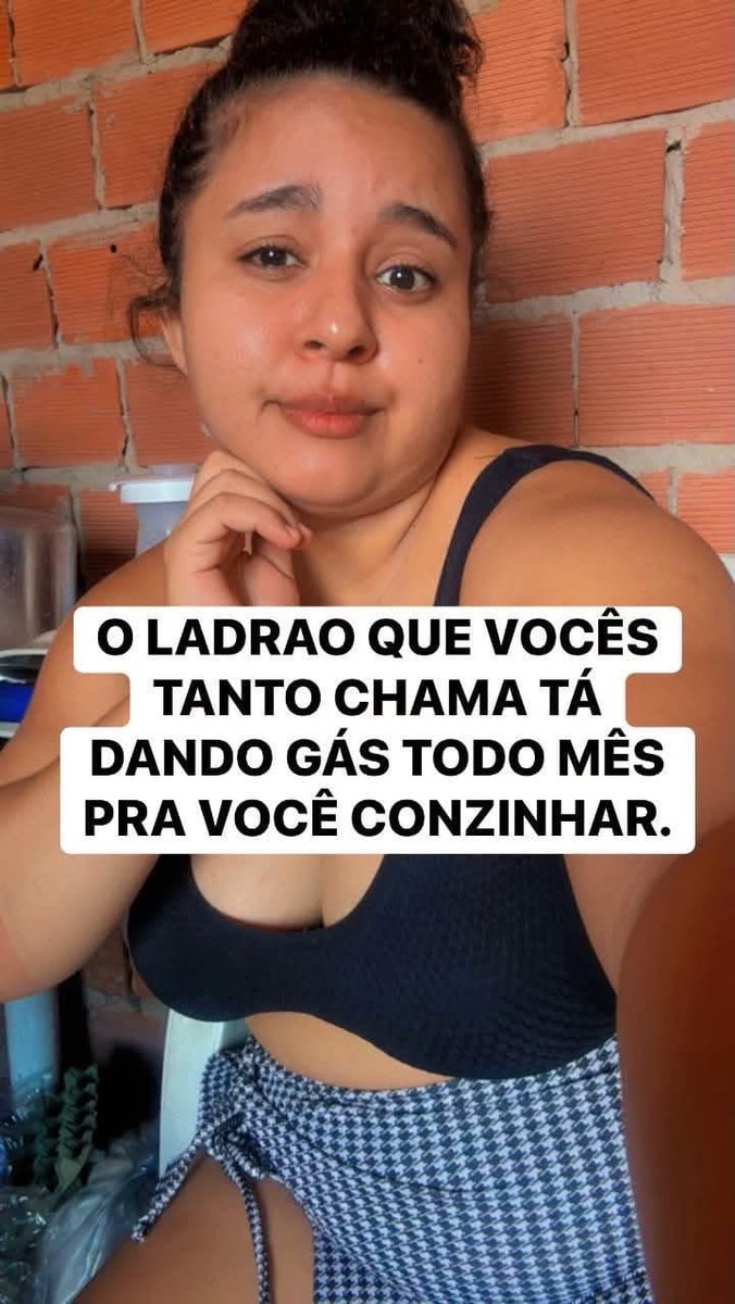 TeenDust14's tweet photo. tadinha, se achou inteligente. https://t.co/oiAFBl7XxK