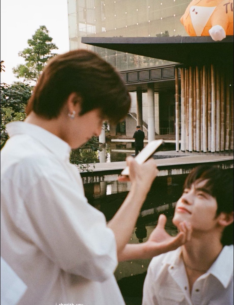 eeqlanwoil's tweet photo. ต่อไปนี้ก็คงไม่ได้เจอกันบ่อยๆ แล้วนะ 

ด้วง ชีวิน , ฉิน ชรัสมิ์ https://t.co/wDykJA2Wei