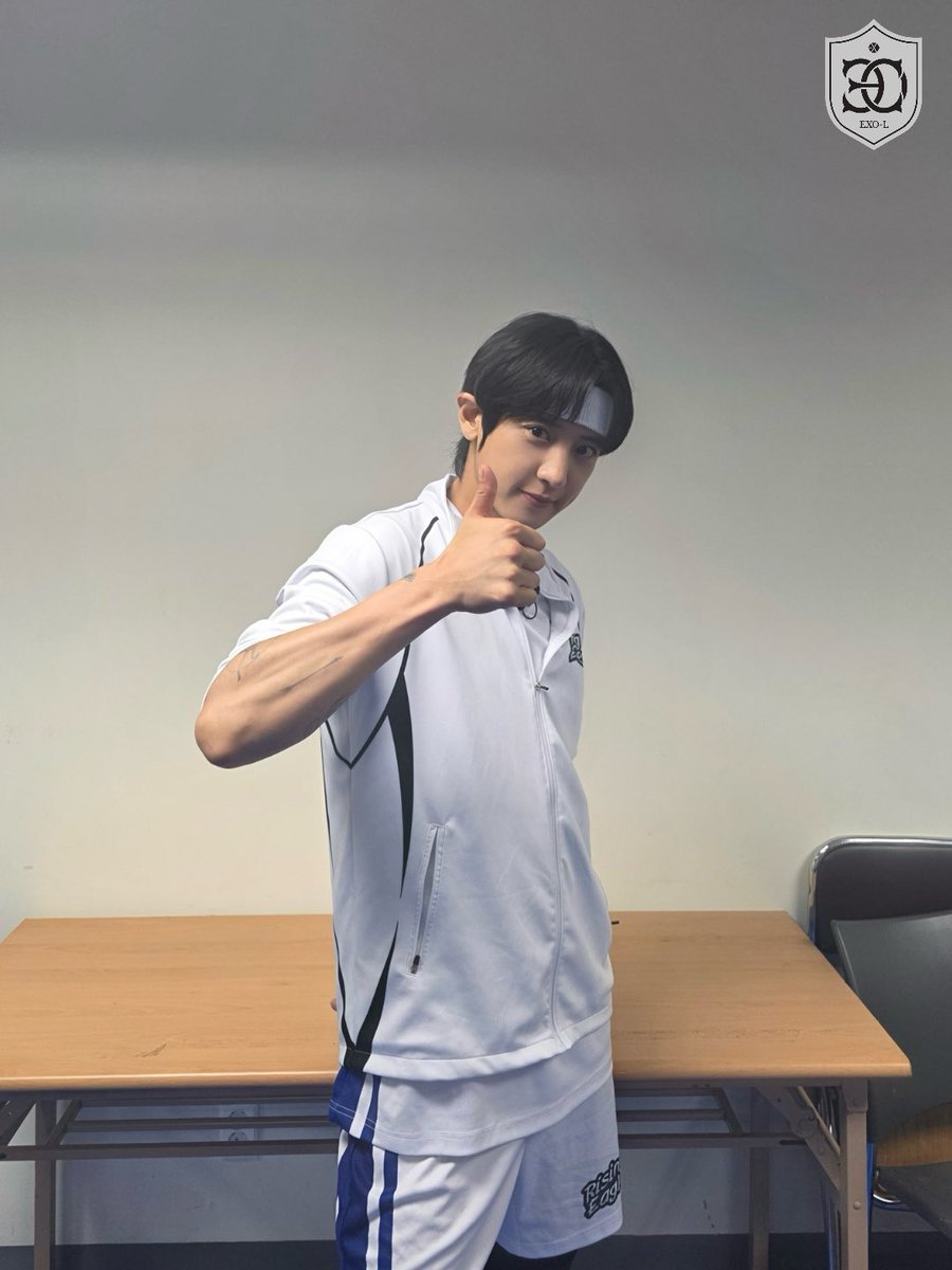 knockknock0408's tweet photo. CHANYEOL https://t.co/P6WmBc9IM9